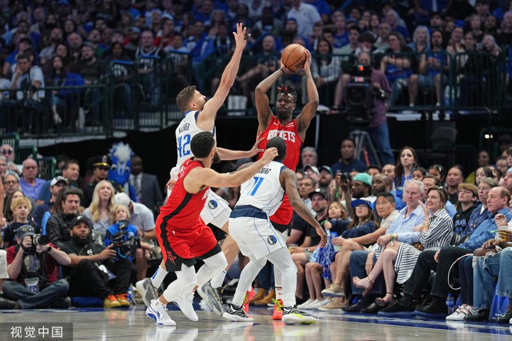 着团队队友 着团队队友