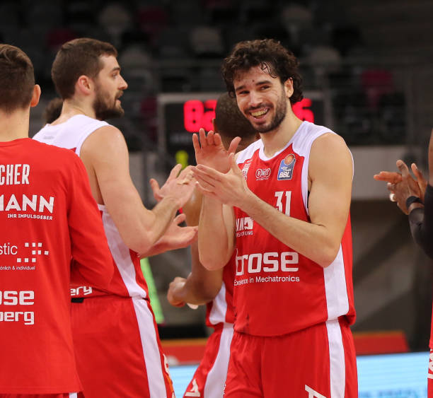 篮球艺术家 篮球艺术家