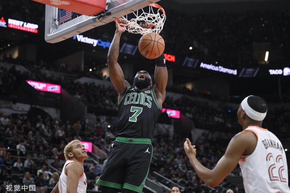 取得更大的 取得更大的